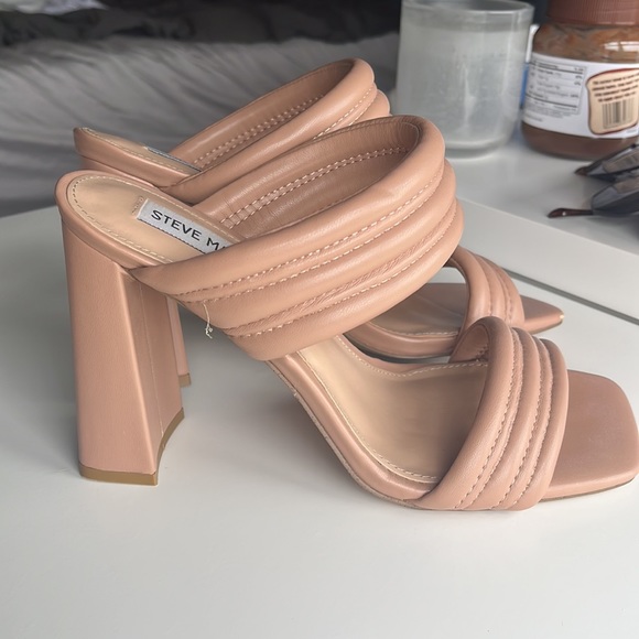 Steve Madden Heels - Picture 2 of 6